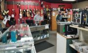 How to pawn items at a pawnbroker to obtain money quickly
